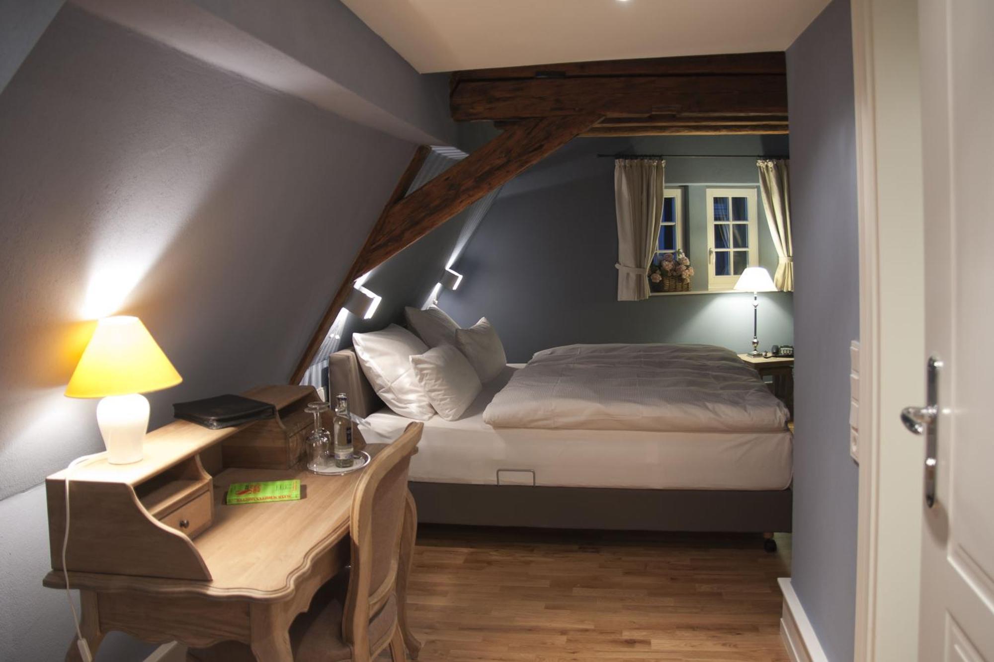 Weinhotel Eltvinum Eltville am Rhein Luaran gambar